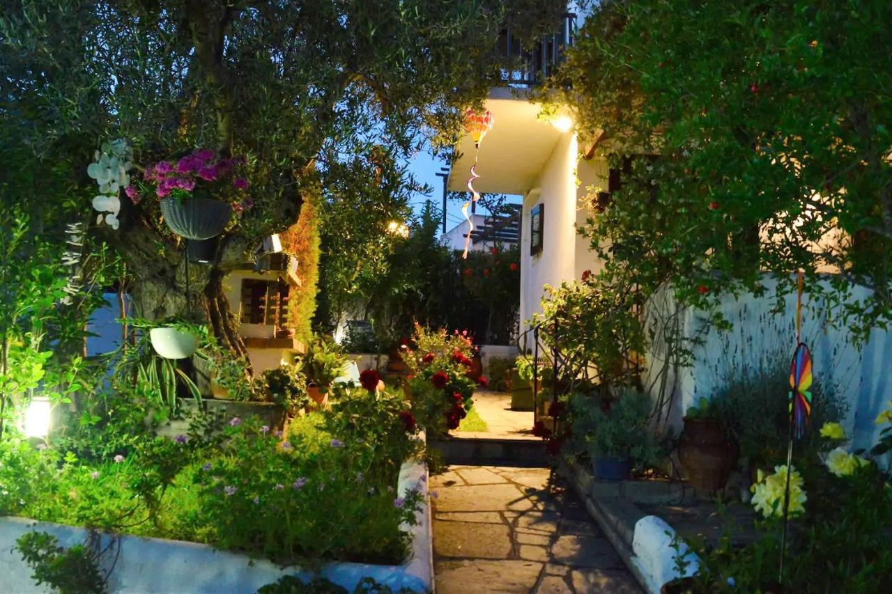 Sonia'S House With Garden Villa Gerakini Dış mekan fotoğraf